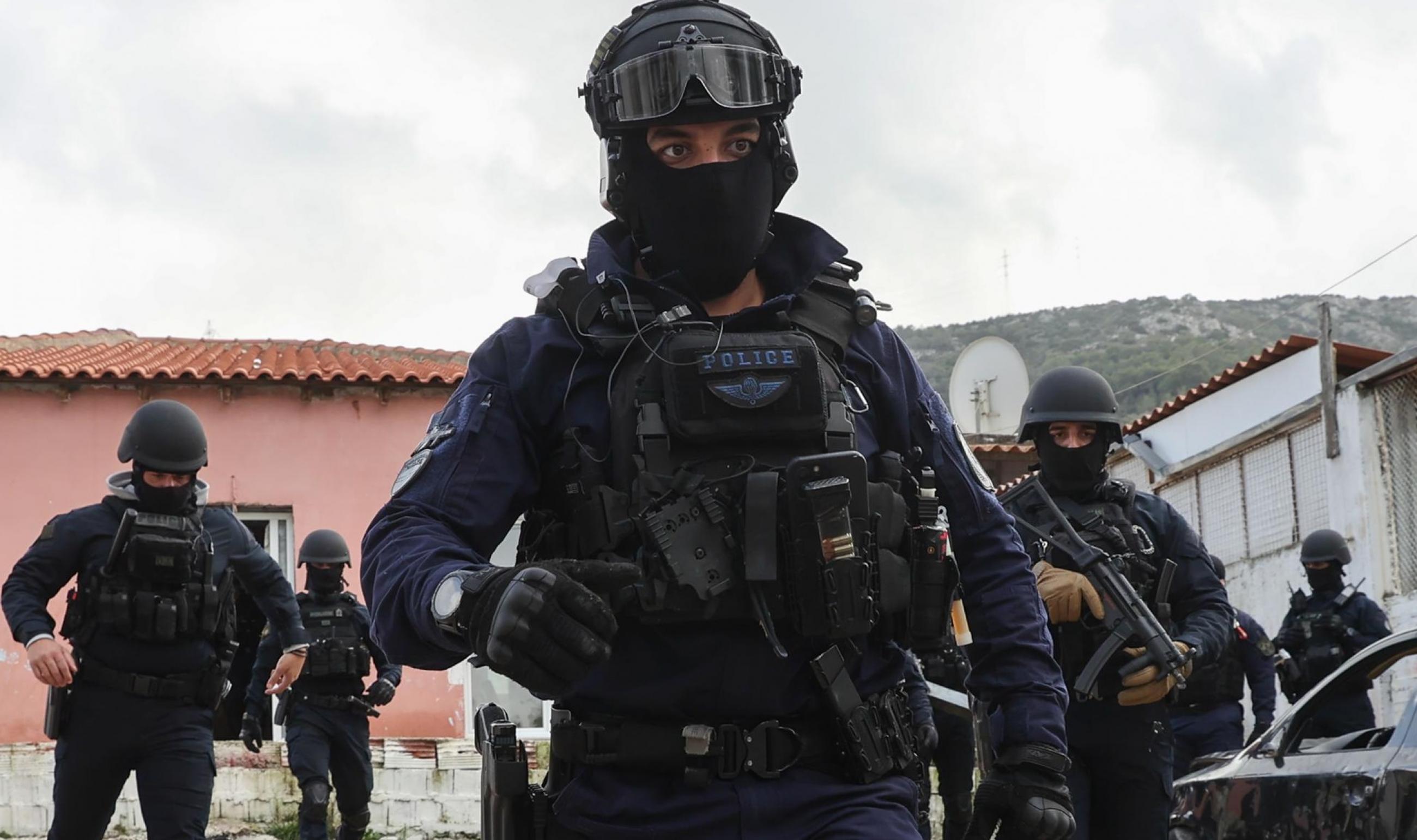 Αστυνομικές επιχειρήσεις σε ομάδες κοινωνικής ομοιογένειας - 25 συλλήψεις