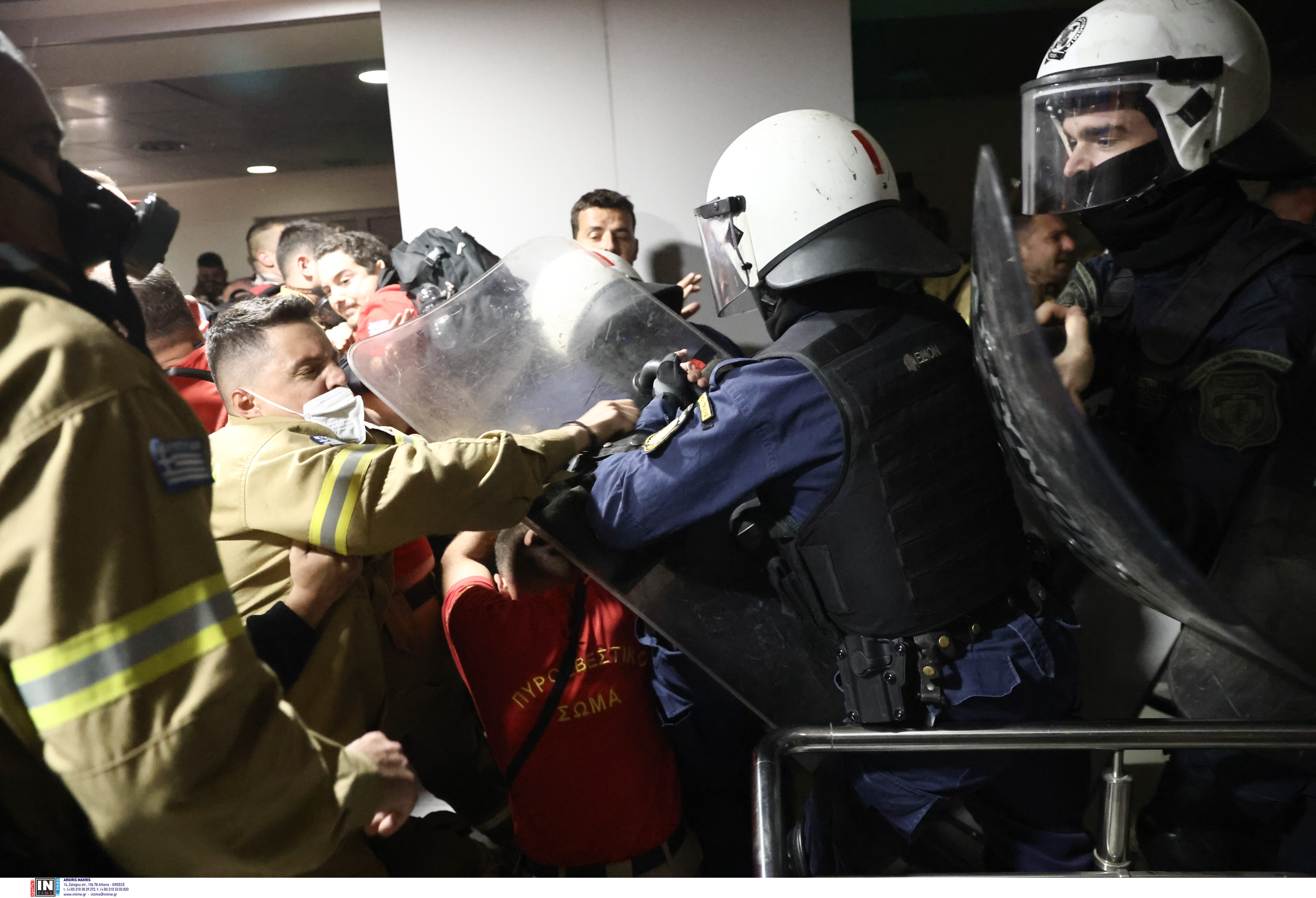 ενταση ματ πυροσβέστες