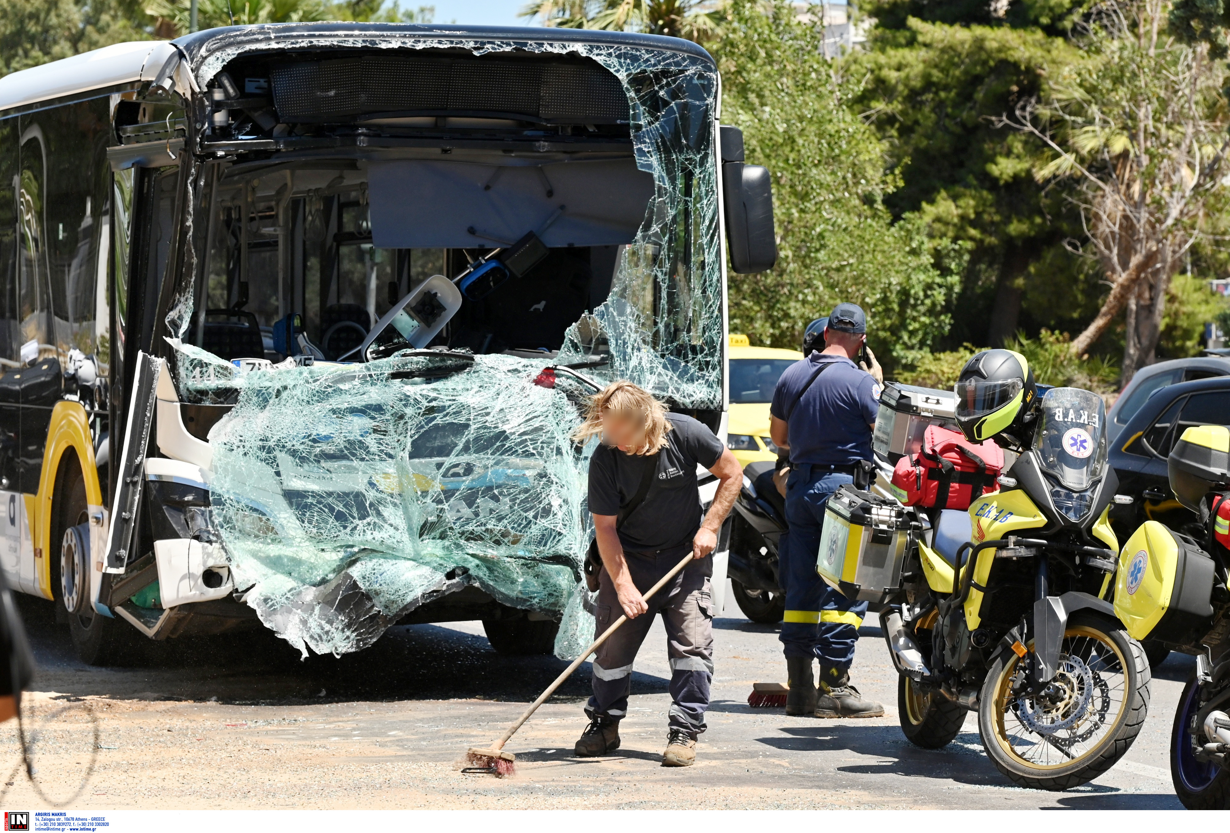 τροχαιο βουλα λεωφορεια