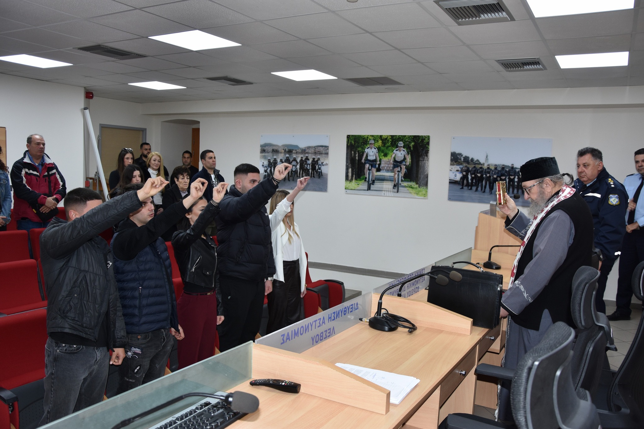 ΕΙΔΙΚΟΙ ΦΡΟΥΡΟΙ