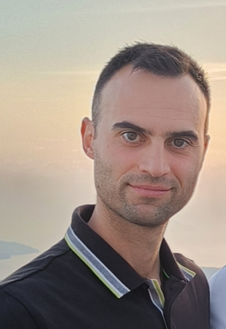 ΣΤΑΥΡΟΣ ΣΑΜΑΡΑΣ