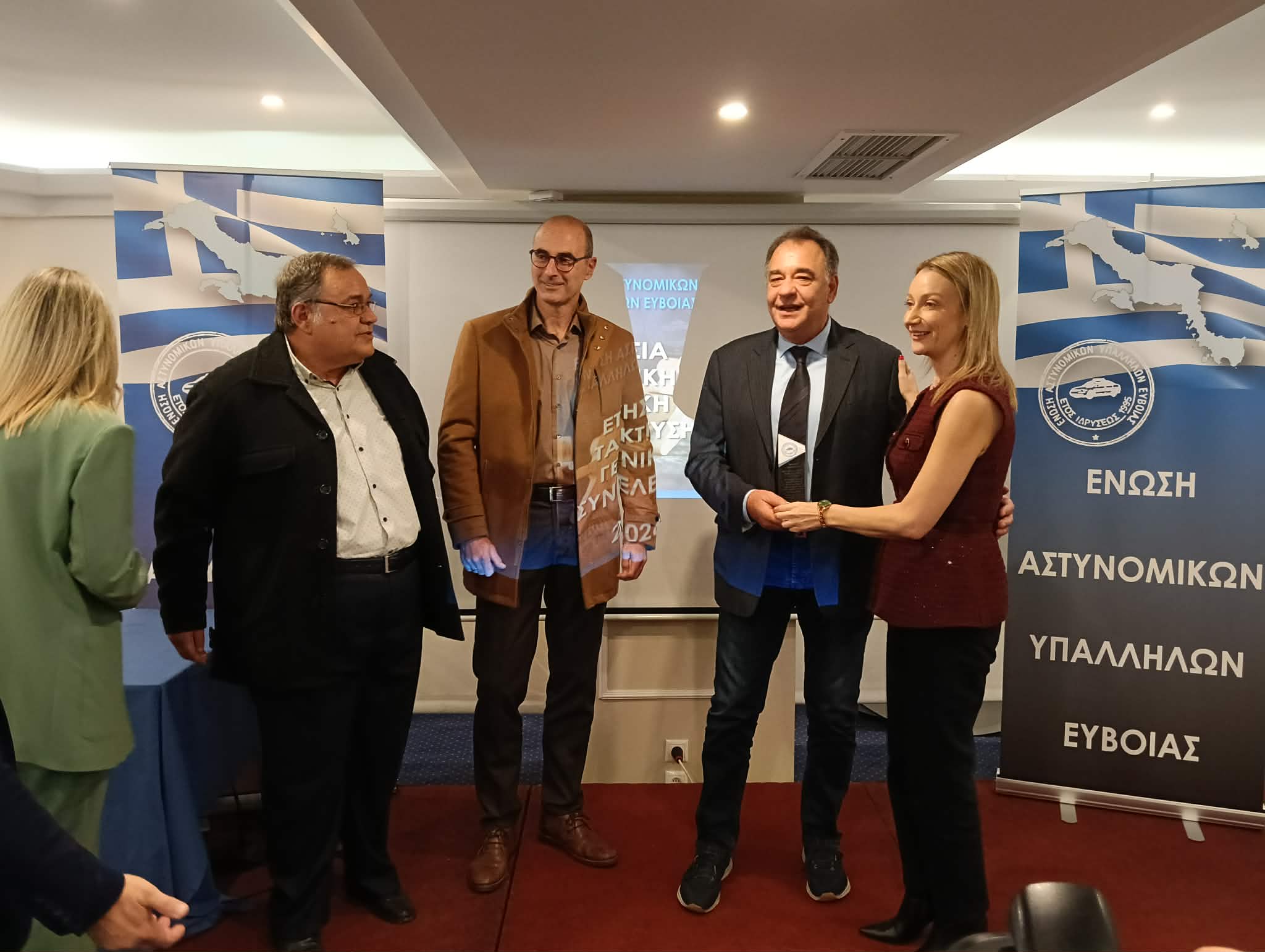 Νίκος Κούκουρας