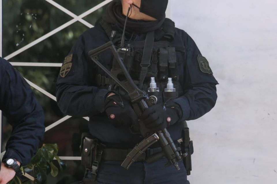 ΑΣΤΥΝΟΜΙΚΟΣ ΟΠΛΟ