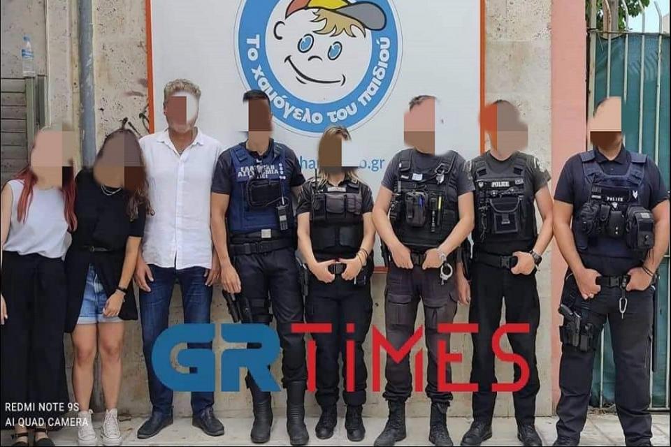 ΑΣΤΥΝΟΜΙΚΟΙ ΧΑΜΟΓΕΛΟ