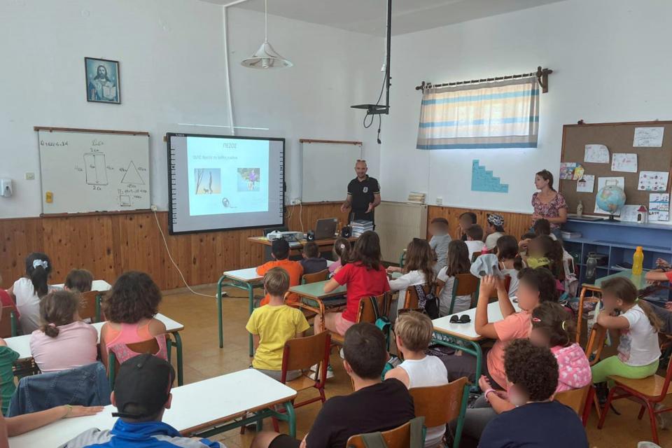 αστυνομικοι παιδια