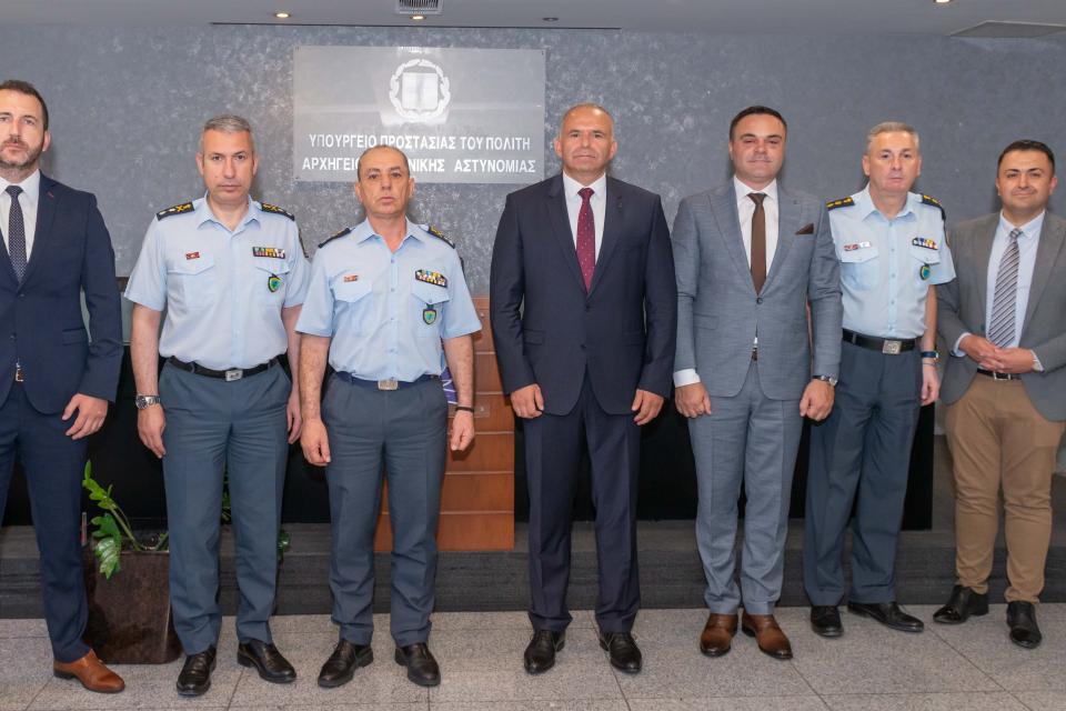 ΣΥΝΑΝΤΗΣΗ ΑΡΧΗΓΟΥ