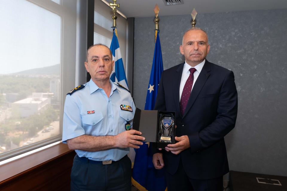 ΣΥΝΑΝΤΗΣΗ ΑΡΧΗΓΟΥ