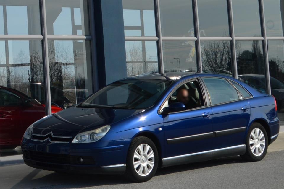 δωρεά οχήματος