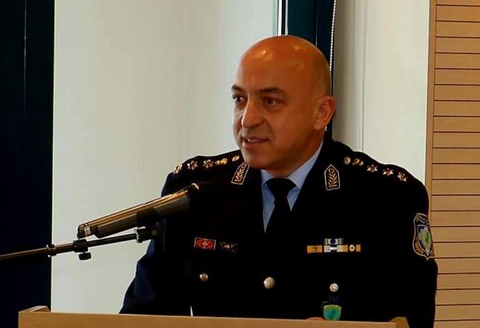  Γιώργος Ντιζές