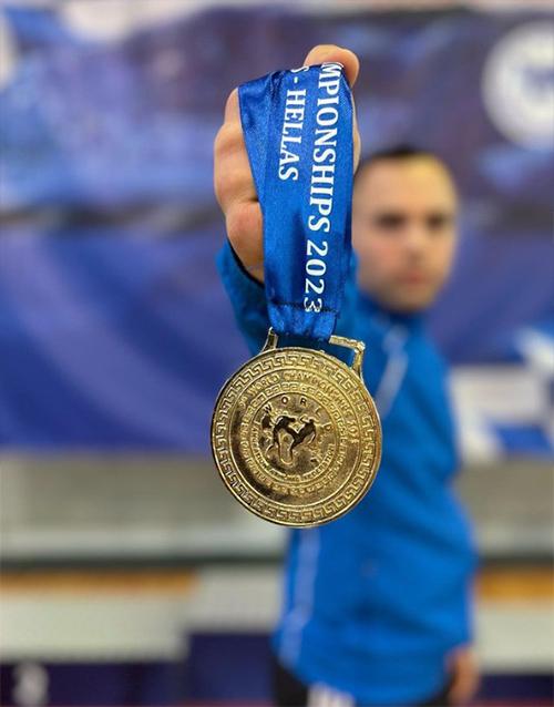 Σταύρος Κοκκινάκης 