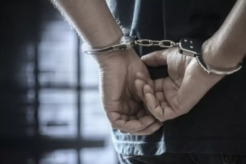 Συνελήφθησαν στο εξωτερικό 2 μέλη διεθνικής εγκληματικής οργάνωσης που έκλεβαν ακριβά ρολόγια στην Αθήνα