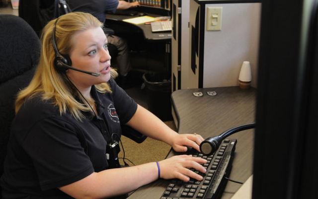 Ενεργοποιήθηκε εφαρμογή της Apple σε τηλέφωνα iPhone χιλιάδων ανθρώπων που καλεί αυτόματα το 911 όταν η συσκευή μετακινείται γρήγορα - Κομφούζιο στις αστυνομικές αρχές