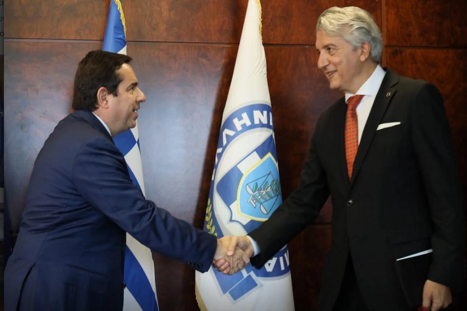 πρεσβευτή της Τουρκίας 