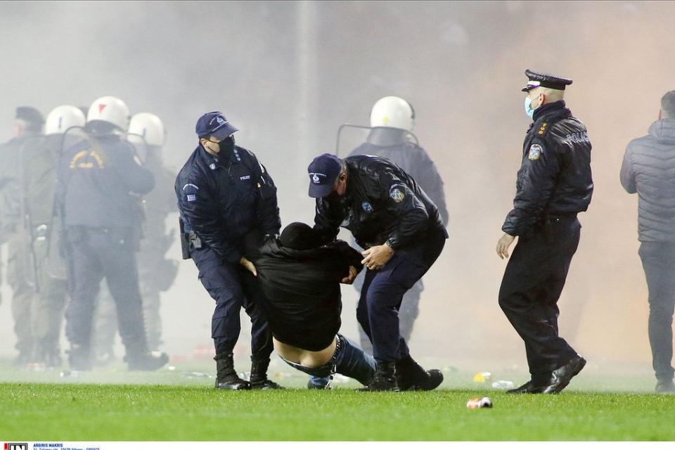 επεισόδια γηπεδο