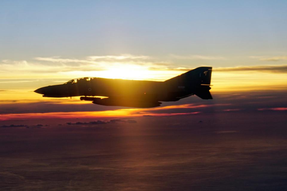 συνεκπαίδευση στραιωτικων