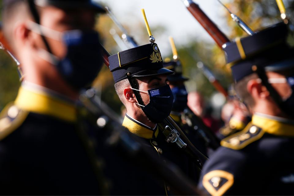 ΣΤΡΑΤΙΩΤΙΚΕς ΣΧΟΛΕς