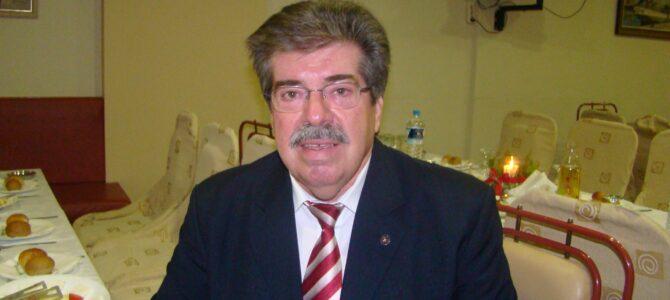 ώστας Στεφανίδης