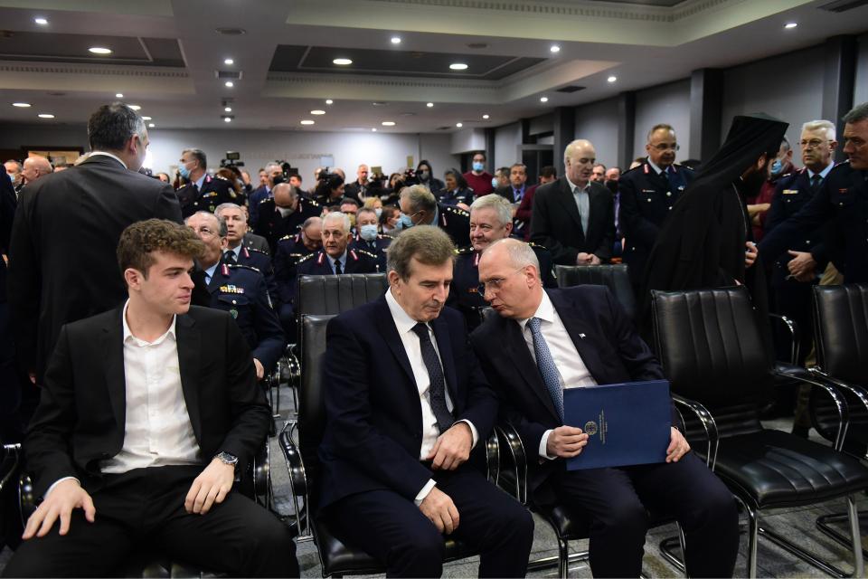 τελετή παράδοσης παραλαβής