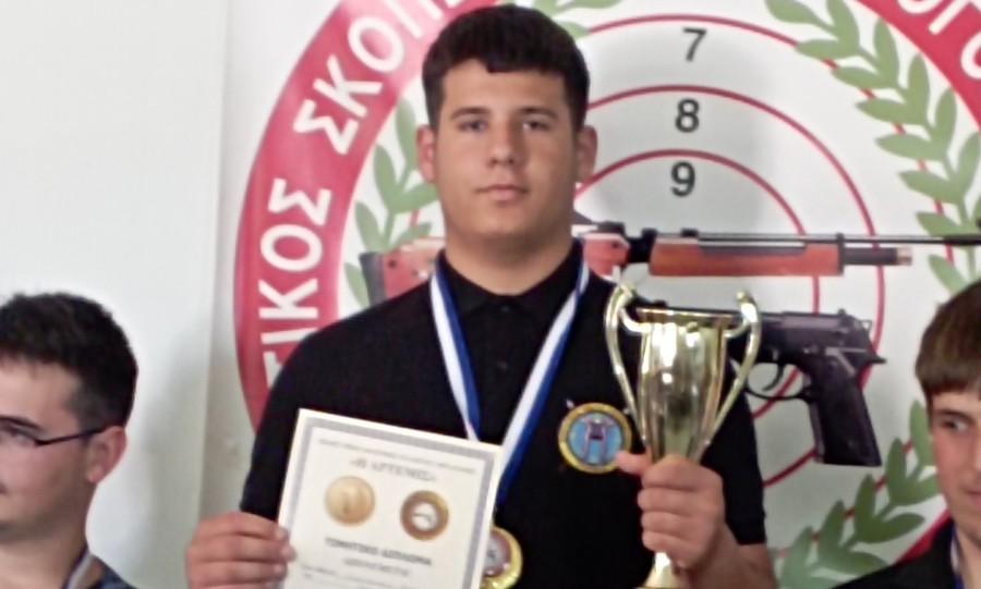 Απόστολος Μακρυσόπουλος 