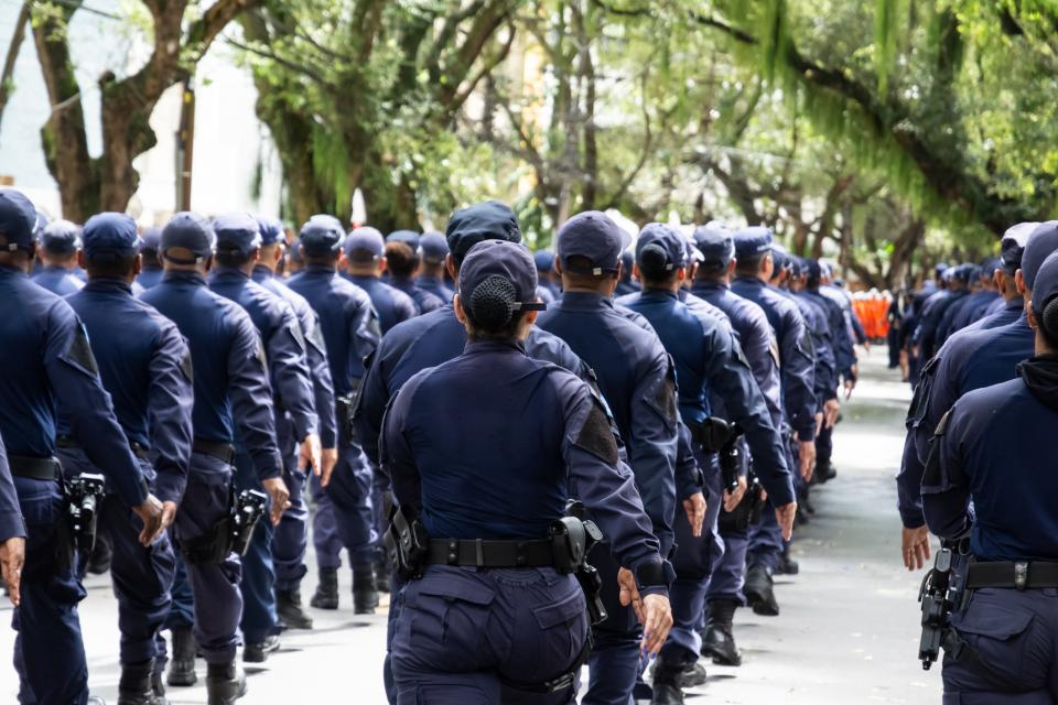 istock_police