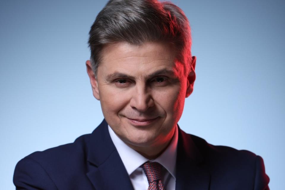 ΝΙΚΟΛΑΣ ΦΑΡΑΝΤΟΥΡΗΣ 