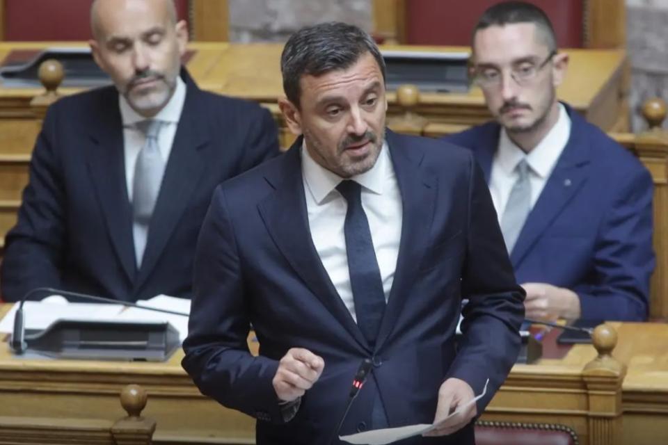 Ανδρεας Νικολακοπουλος