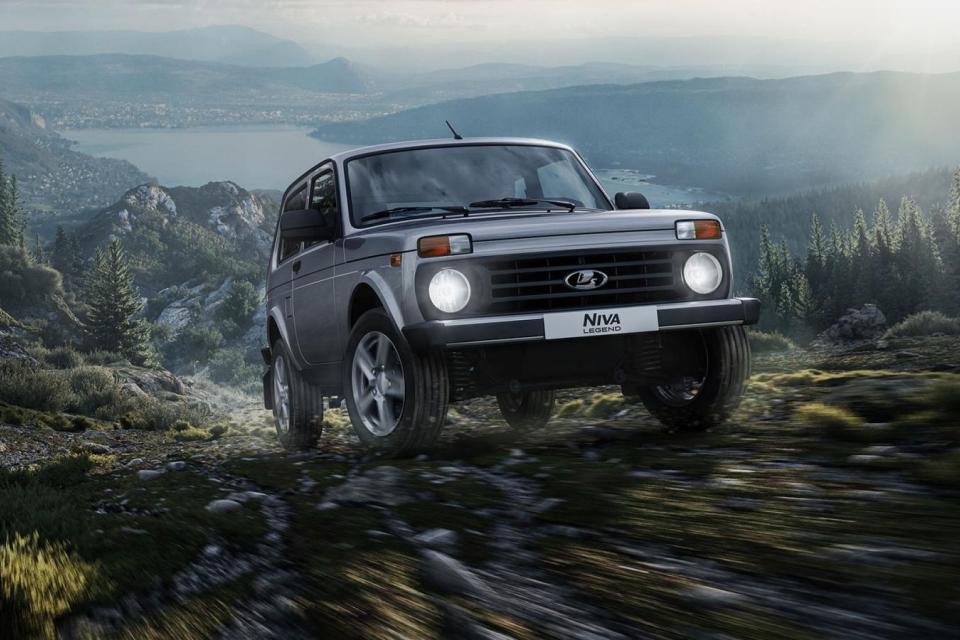 Καινούργια Lada 4x4 στην Ελλάδα -Ποια η τιμή και η εγγύησή τους