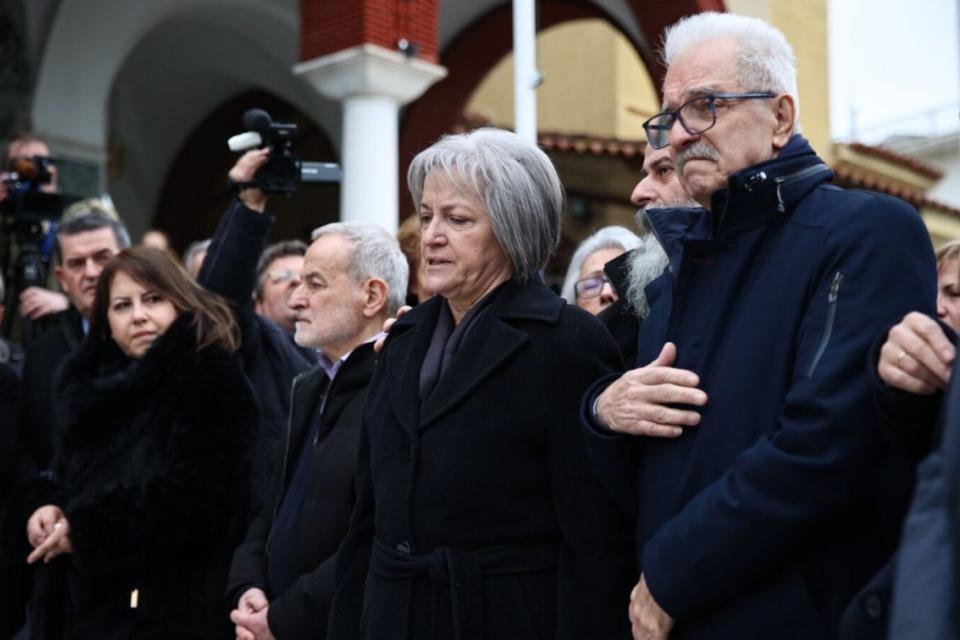 Γονείς Βασίλη Καλογήρου: «Δεν έχουμε λόγο να μην εμπιστευόμαστε τη Ρουμπίνη Λεονταρή»