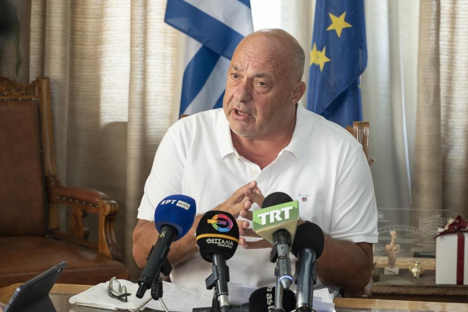 μπεος
