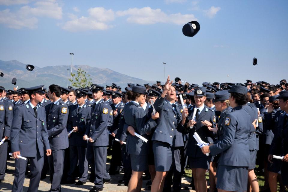 Φροντιστήριο ΠΡΩΤΟ: Προγράμματα προετοιμασίας για τις προκαταρκτικές εξετάσεις της ΕΛ.ΑΣ., της Πυροσβεστικής Ακαδημίας, του Λιμενικού Σώματος και των Στρατιωτικών Σχολών