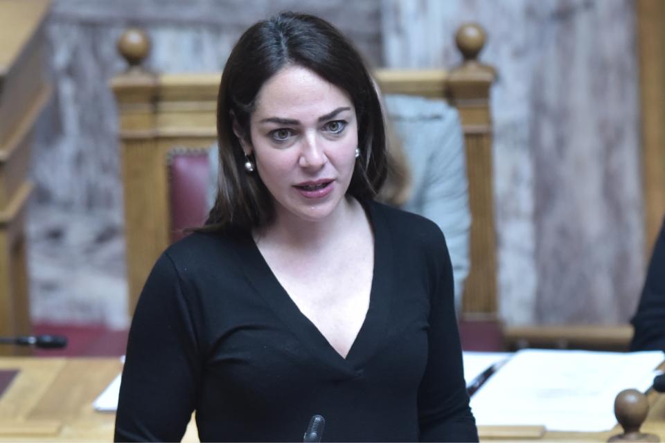 ΔΟΜΝΑ ΜΙΧΑΗΛΙΔΟΥ