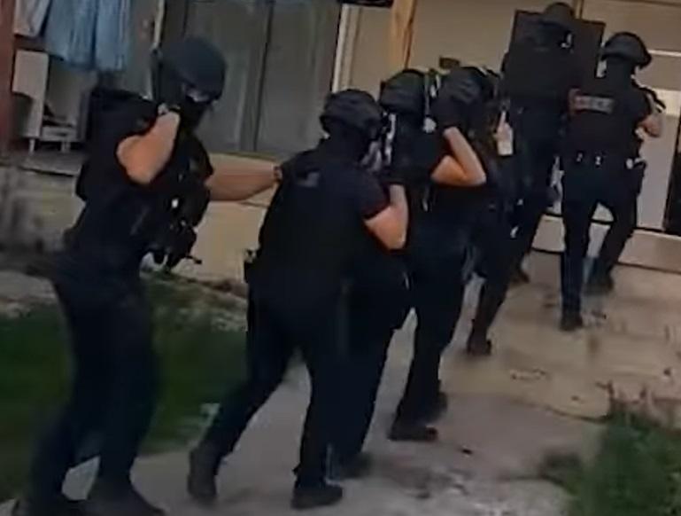 αστυνομικη επιχείρηση