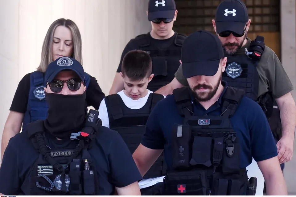 Μουρτζούκου 