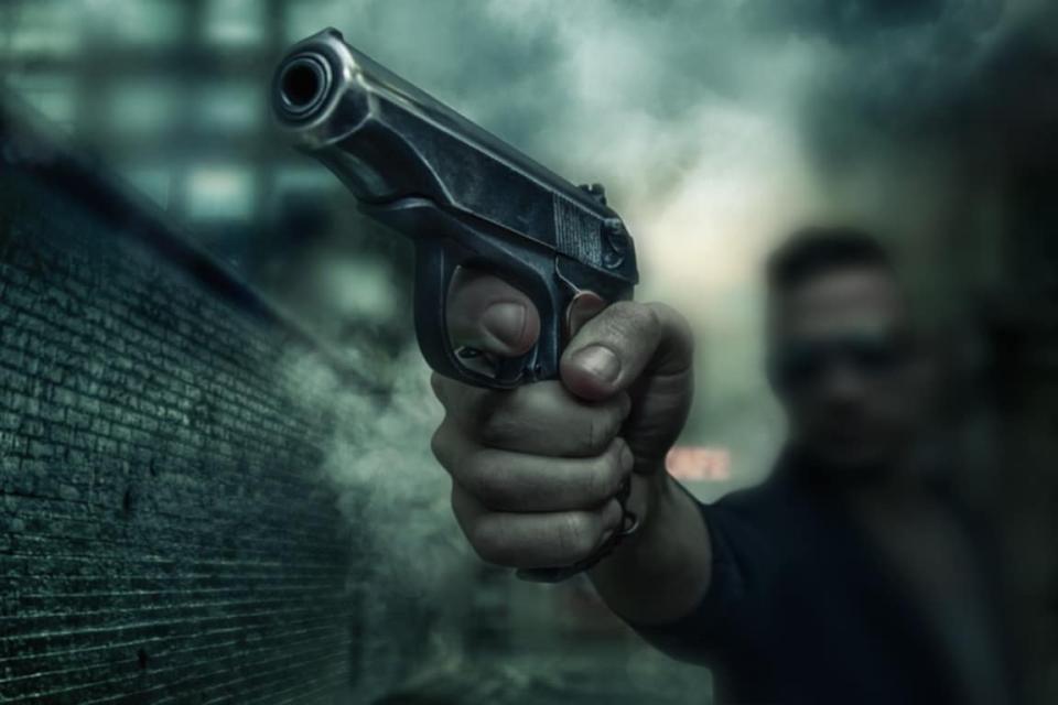 Πυροβόλησαν αστυνομικούς την ώρα που έτρωγαν πιτσα στο Οχάιο 