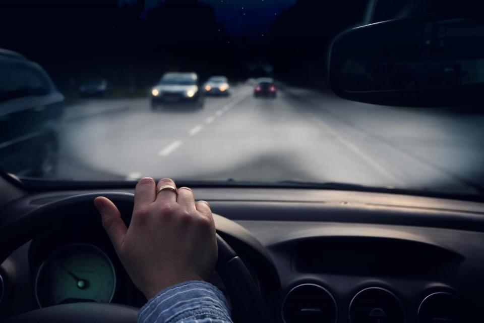 Φώτα που δεν τυφλώνουν τους οδηγούς –Αυτή είναι η νέα τεχνολογία που φέρνουν οι Ιάπωνες