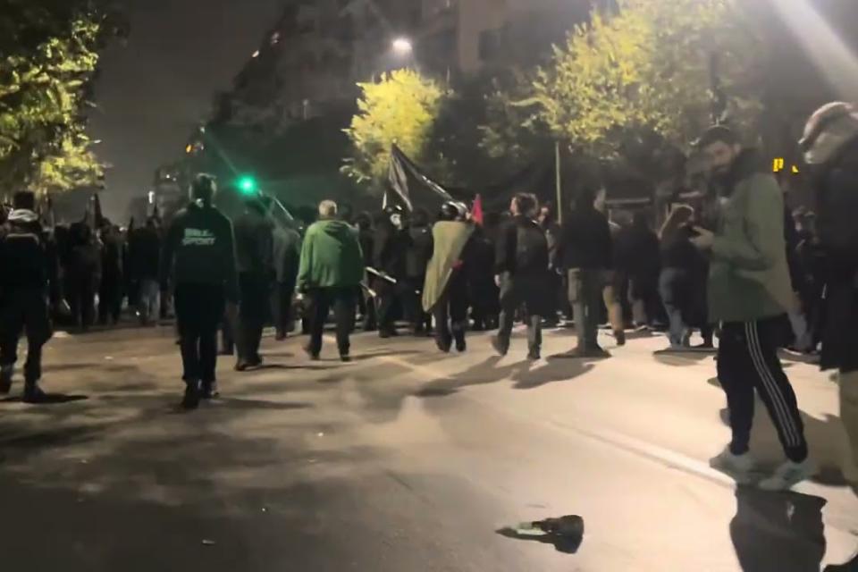 Τεταμένη ατμόσφαιρα στο κέντρο της Θεσσαλονίκης μετά την πορεία για το Πολυτεχνείο