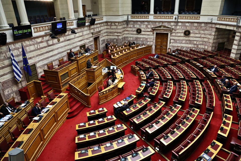 Στη Βουλή το θέμα με τον θάνατο της εκπαιδευτικού στη Θεσσαλονίκη