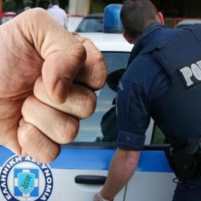ΑΣΤΥΝΟΜΙΚΟΣ