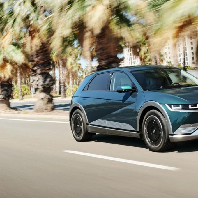 Ανάκληση Hyundai: Γιατί οι ιδιοκτήτες δεν πρέπει να σταθμεύουν σε ανηφόρες ή κατηφόρες