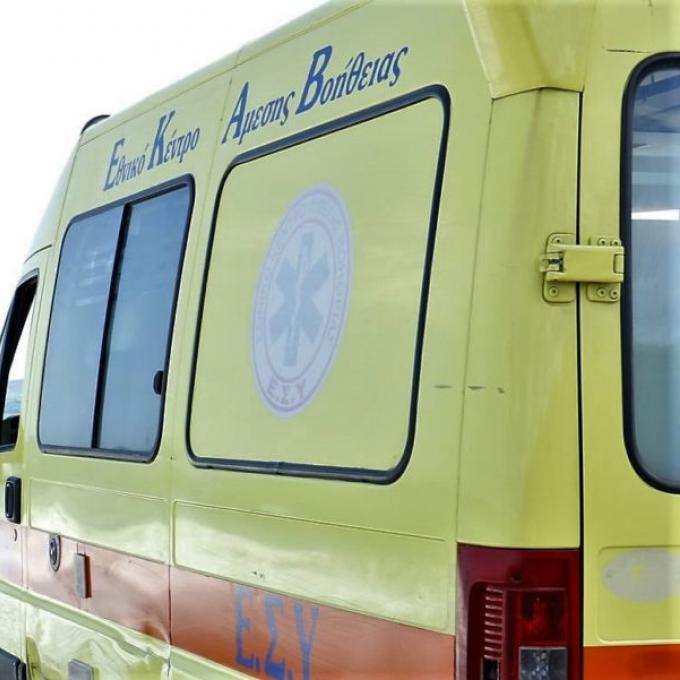 ΑΣΘΕΝΟΦΟΡΟ ΘΑΛΑΣΣΑ