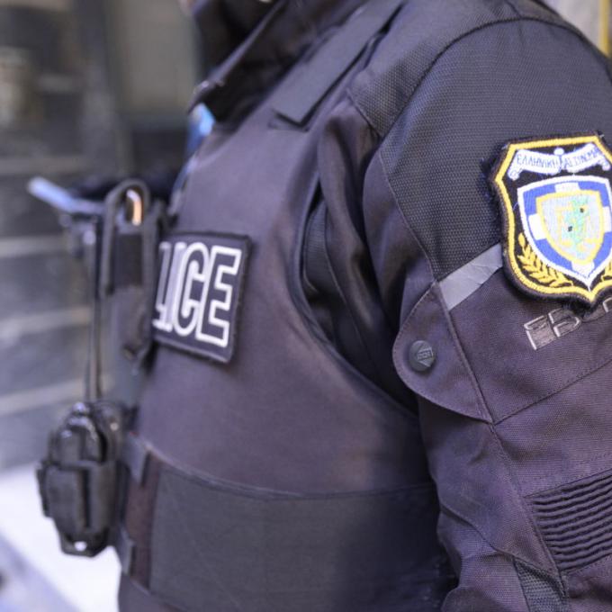 ΑΣΤΥΝΟΜΙΚΟΣ