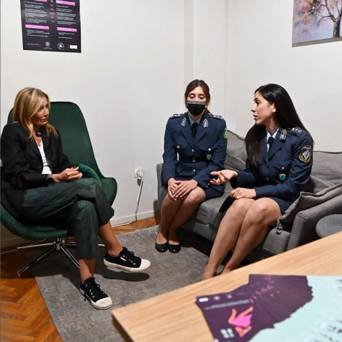 Μαρέβα_Αστυνομικοί