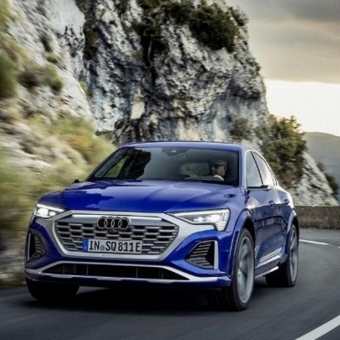 Audi Q8 e-tron
