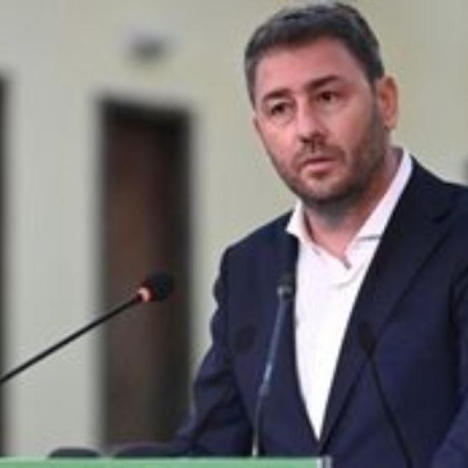 Ανδρουλάκης 