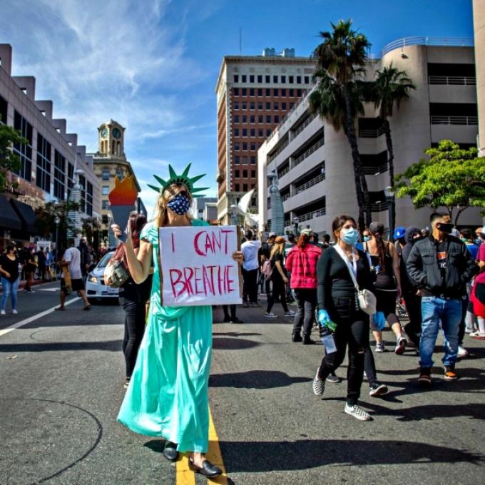 Νέα Υόρκη: Μεγάλες αποζημιώσεις σε διαδηλωτές που έπεσαν θύματα αστυνομικής βίας το 2020