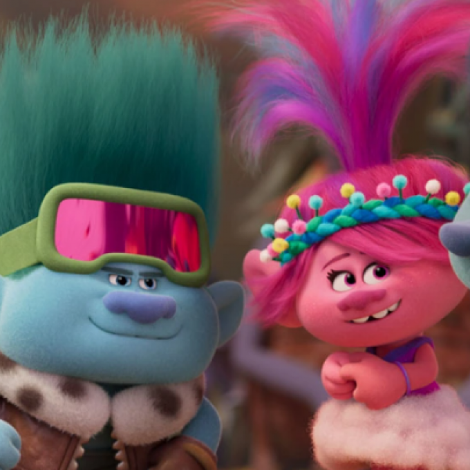 Trolls Band Together