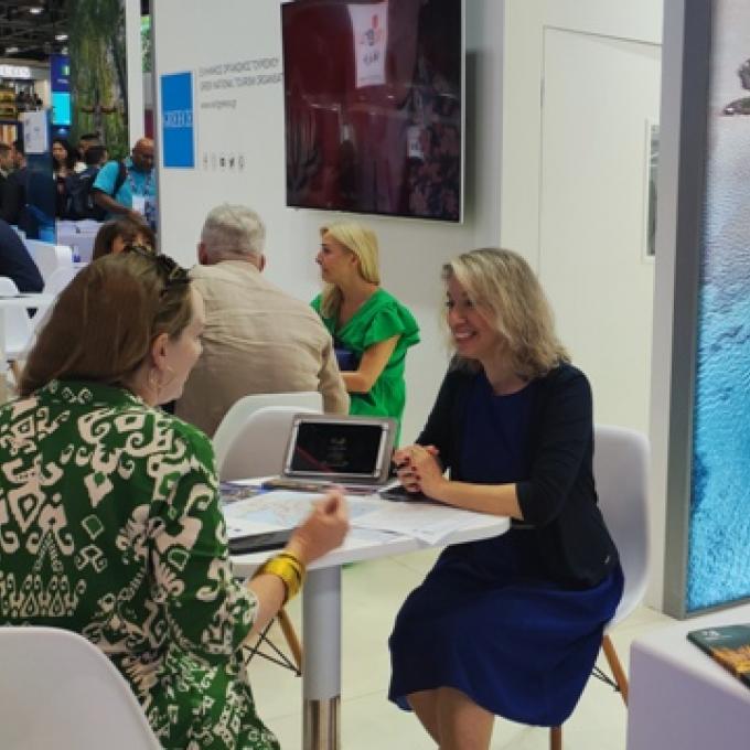 τουριστική έκθεση στο Ντουμπάι