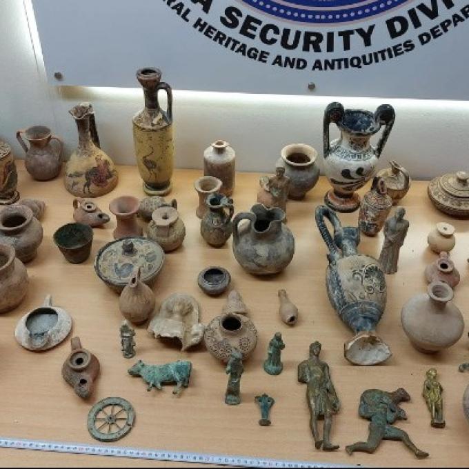 αρχαία αντικείμενα