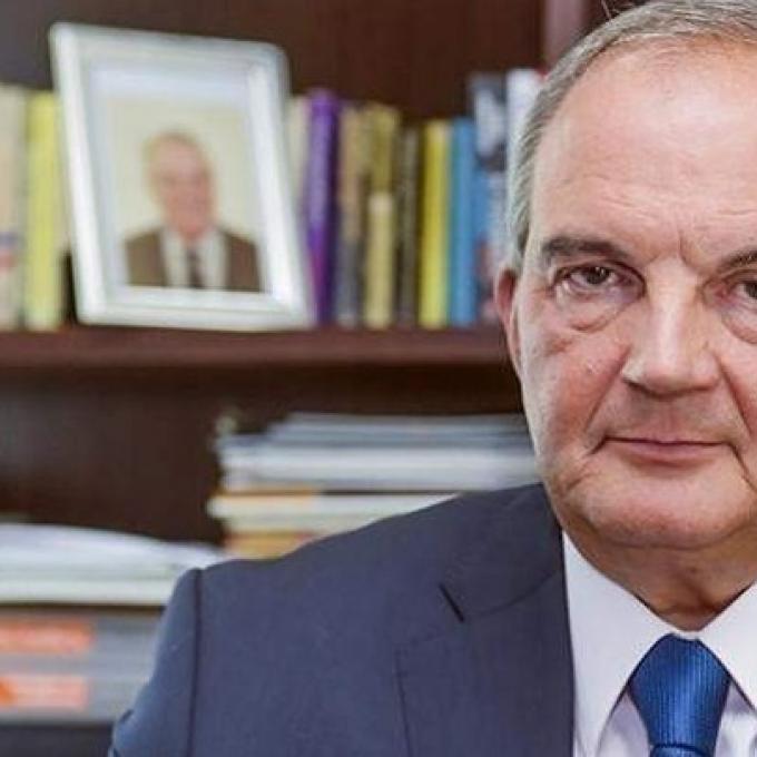 Κώστας Καραμανλής