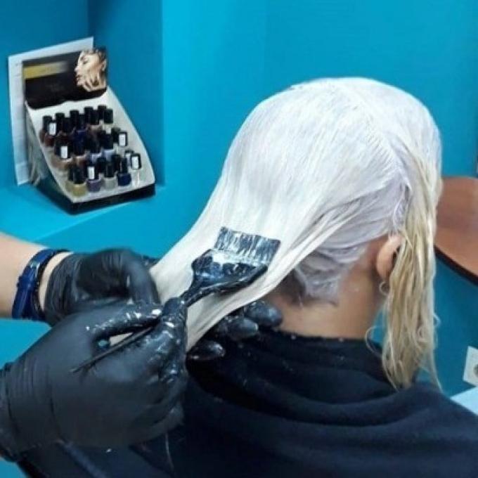 κομμωτήρια